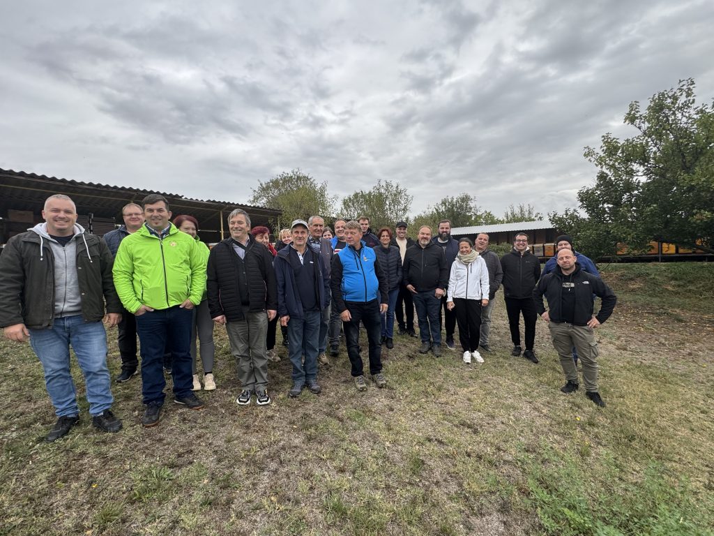 Strokovna čebelarska ekskurzija na Hrvaško 2025